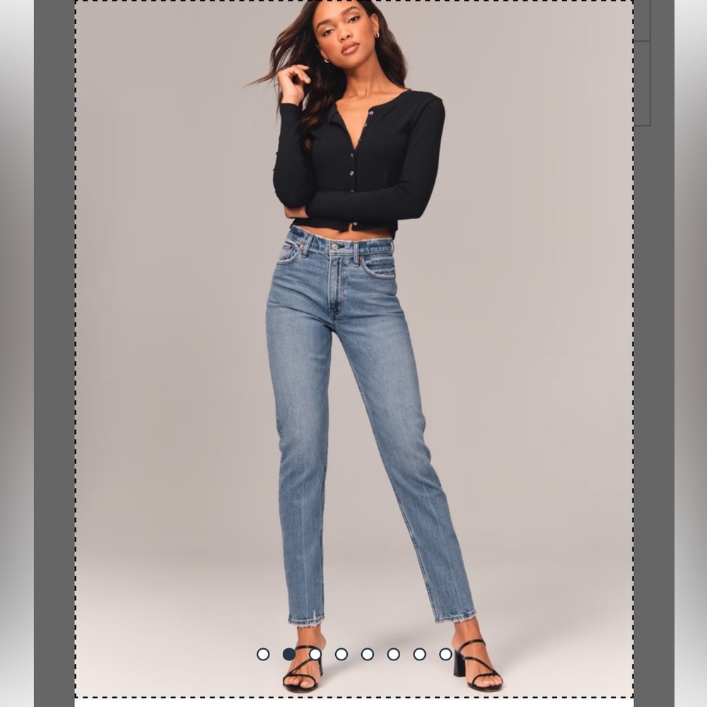 Abercrombie & Fitch High Rise Mom Jean 26S NWT